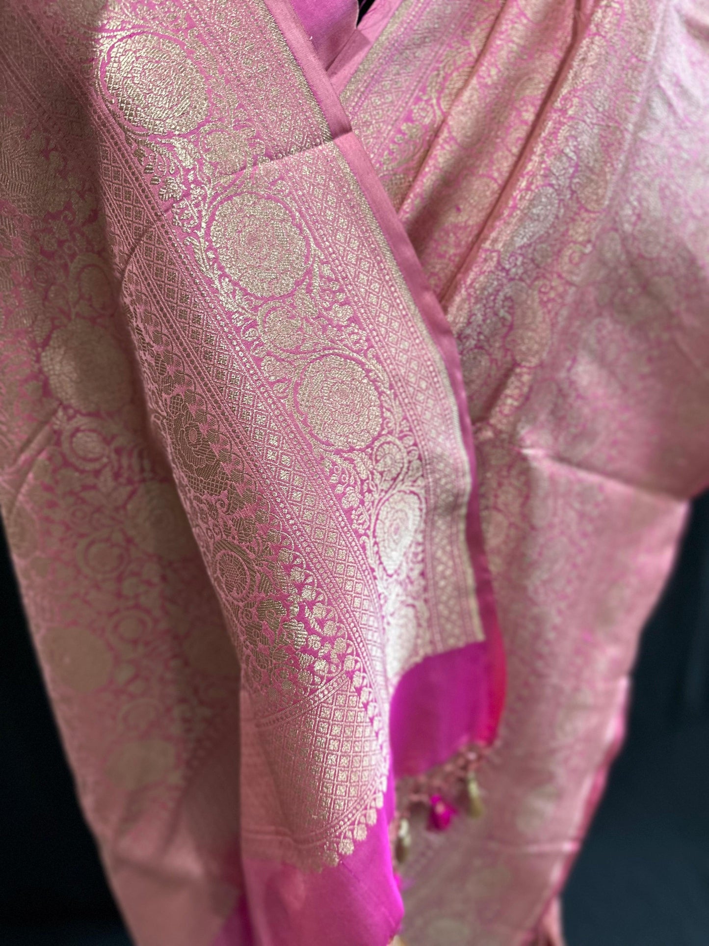 Tanchoi Banarasi Handwoven Pink Katan Silk Saree with Gold Zari Silk Mark Saree with blouse
