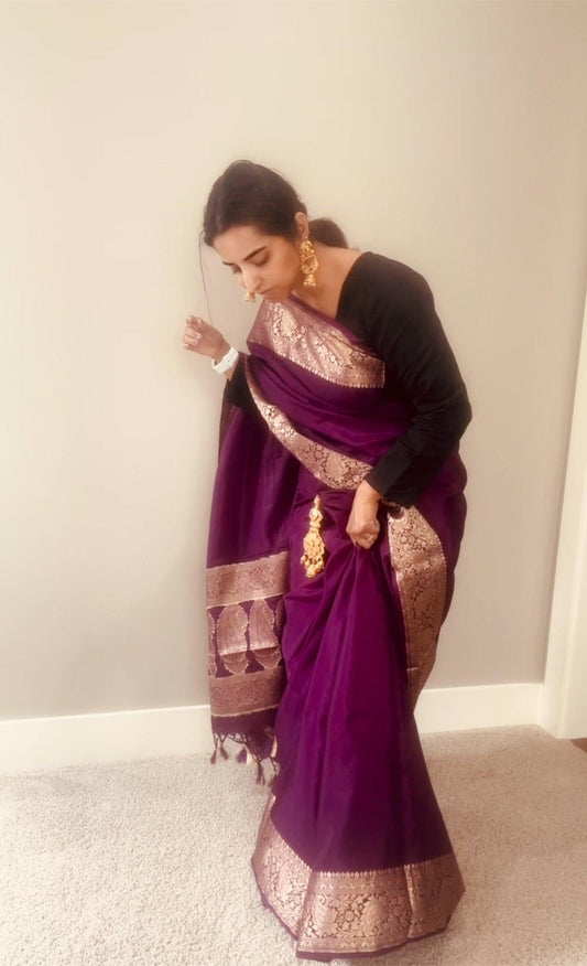 Purple Banarasi Georgette Silk Saree with good zari Stitched Blouse