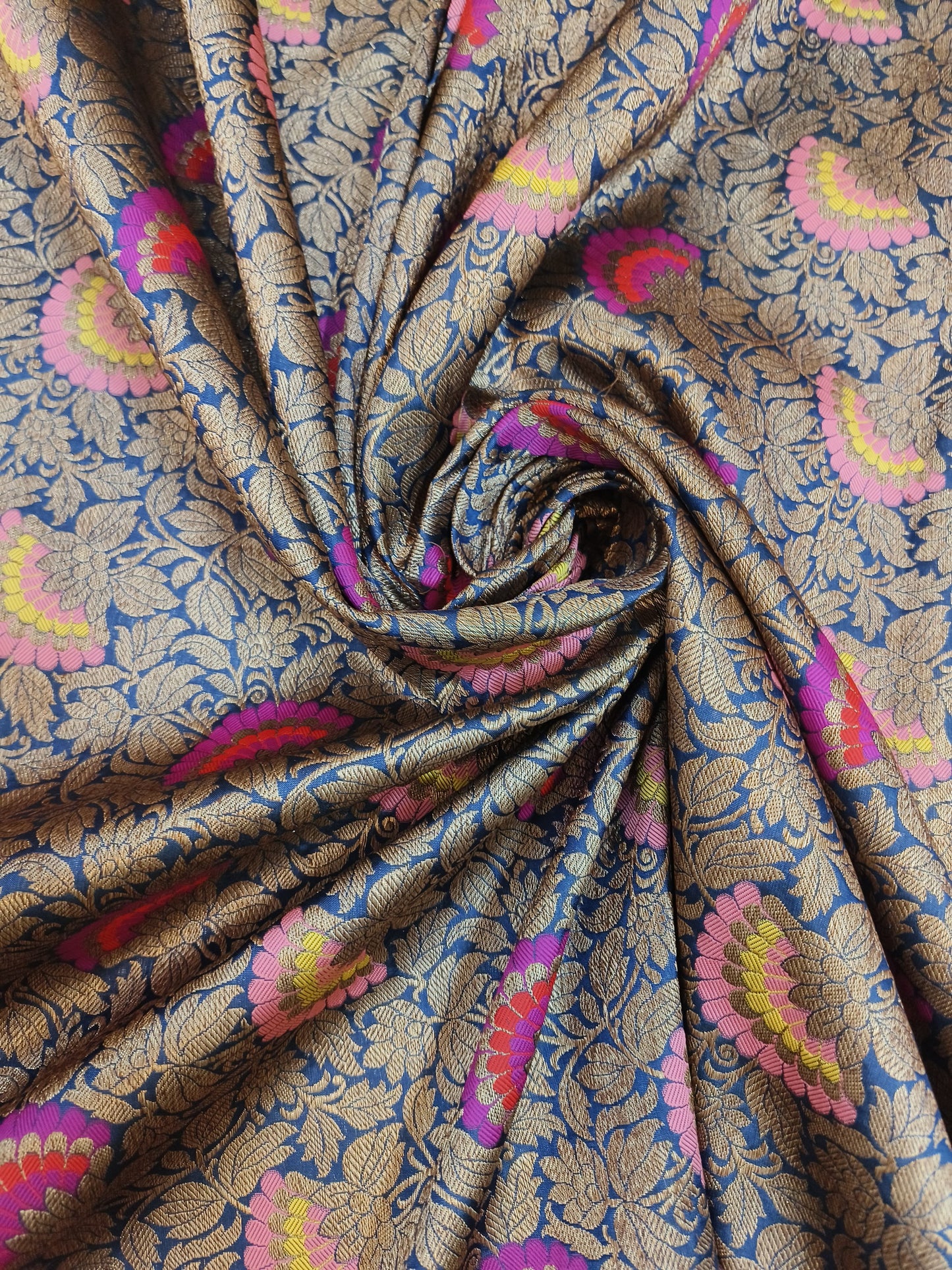 Nita Ambani Tilfi Pure Katan Handwoven Banarasi Saree with Silk Mark - Jaal - Meenakari