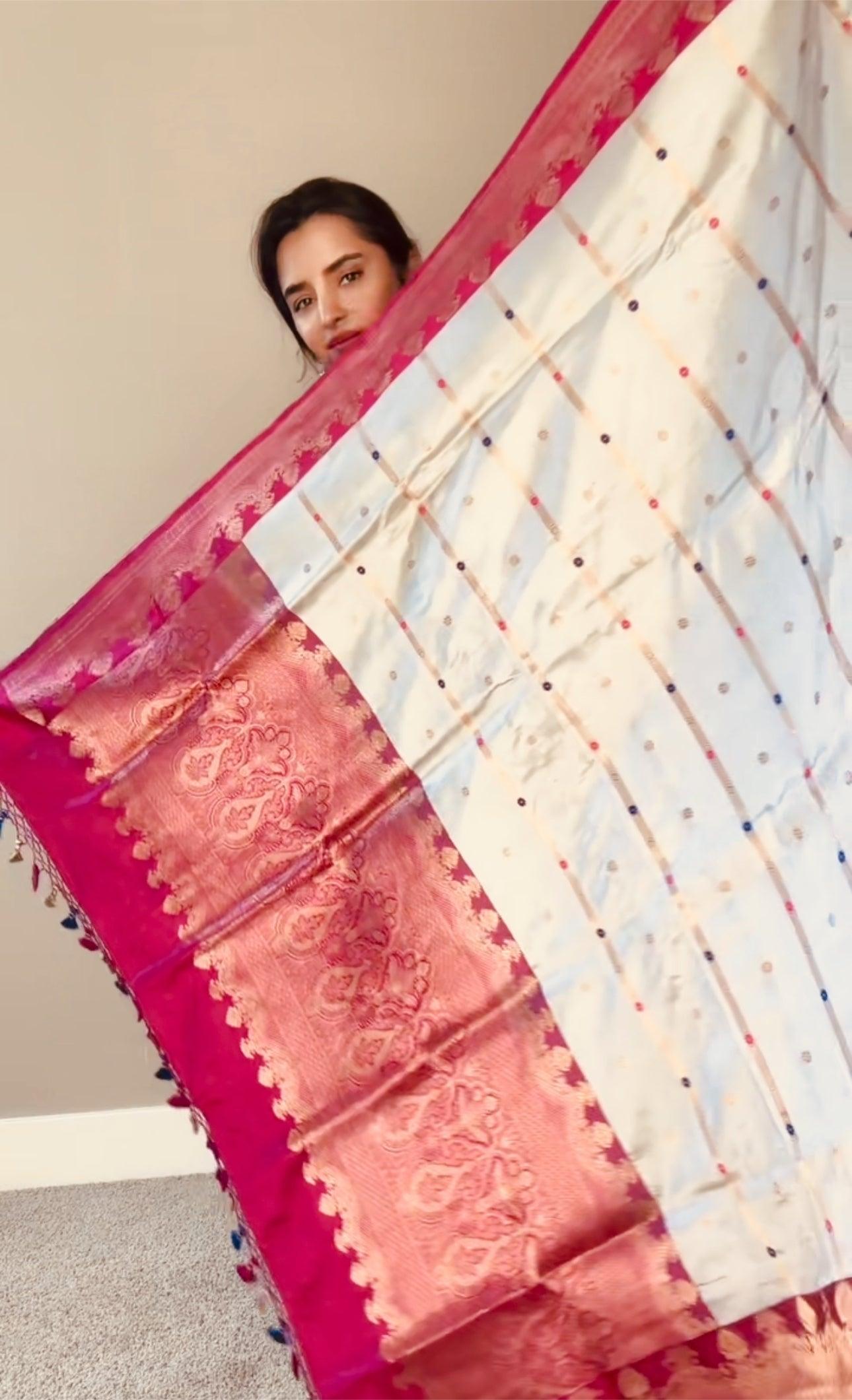 Exquisite Banarasi Handwoven Katan Silk Saree with Gold Zari Silk Mark Saree with blouse