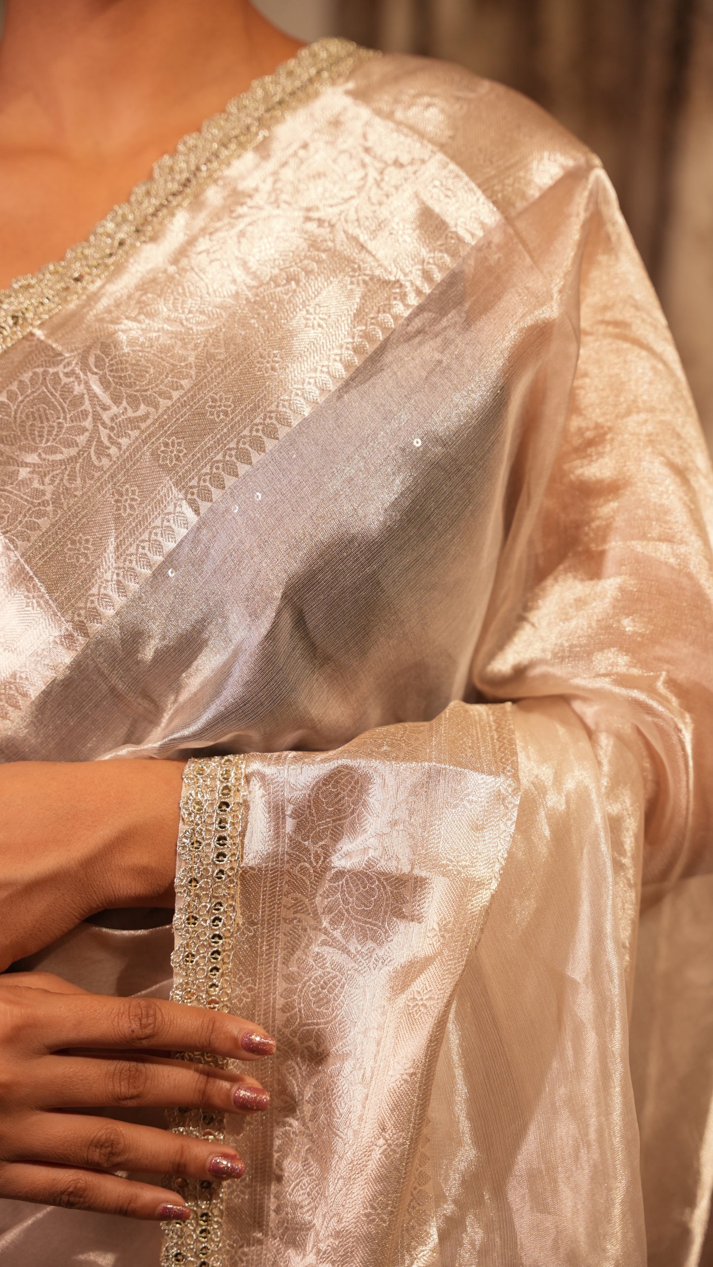 The Chandi Collection - Banarasi  Pure Tissue Silk  Handwoven  Saree with blouse fabric - Ivory