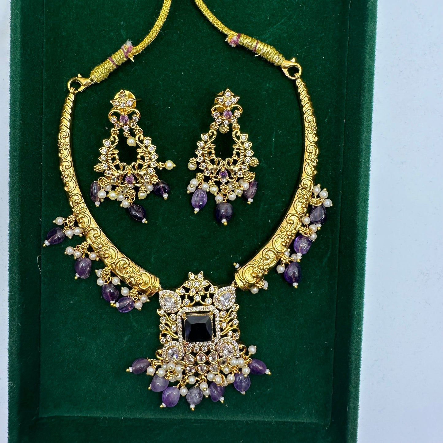 Neela exclusive Hasli set in Mosanite