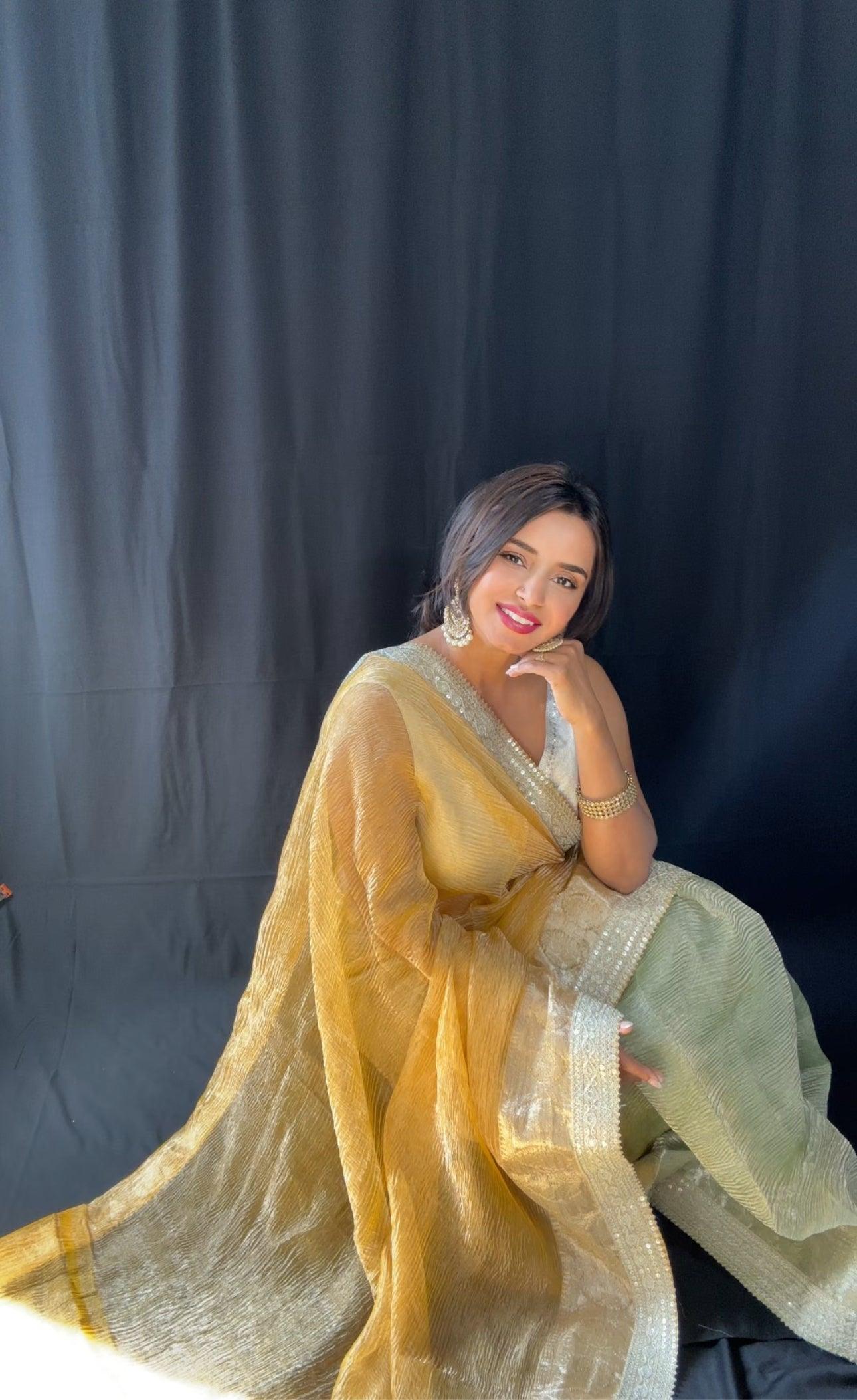 Banarasi Pure Crushed Tissue Silk Handwoven Saree with blouse fabric