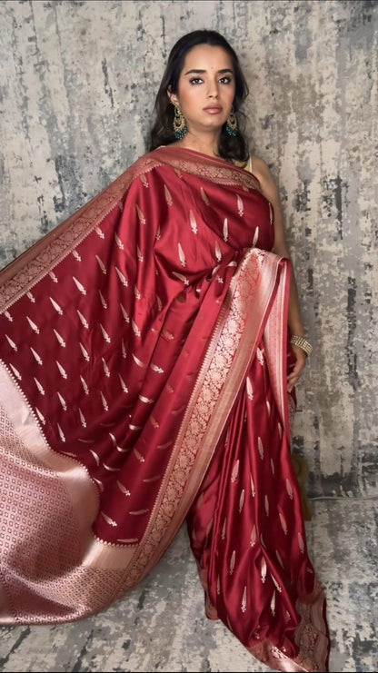 Banarasi Silk Saree  Mashru  - Maroonish Red