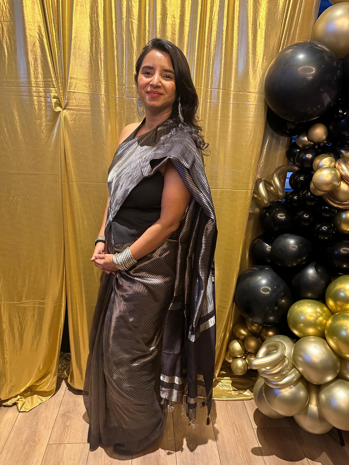 Noor Banarasi  Pure Tissue Silk  Handwoven  Saree with blouse fabric with silver Zari stripes