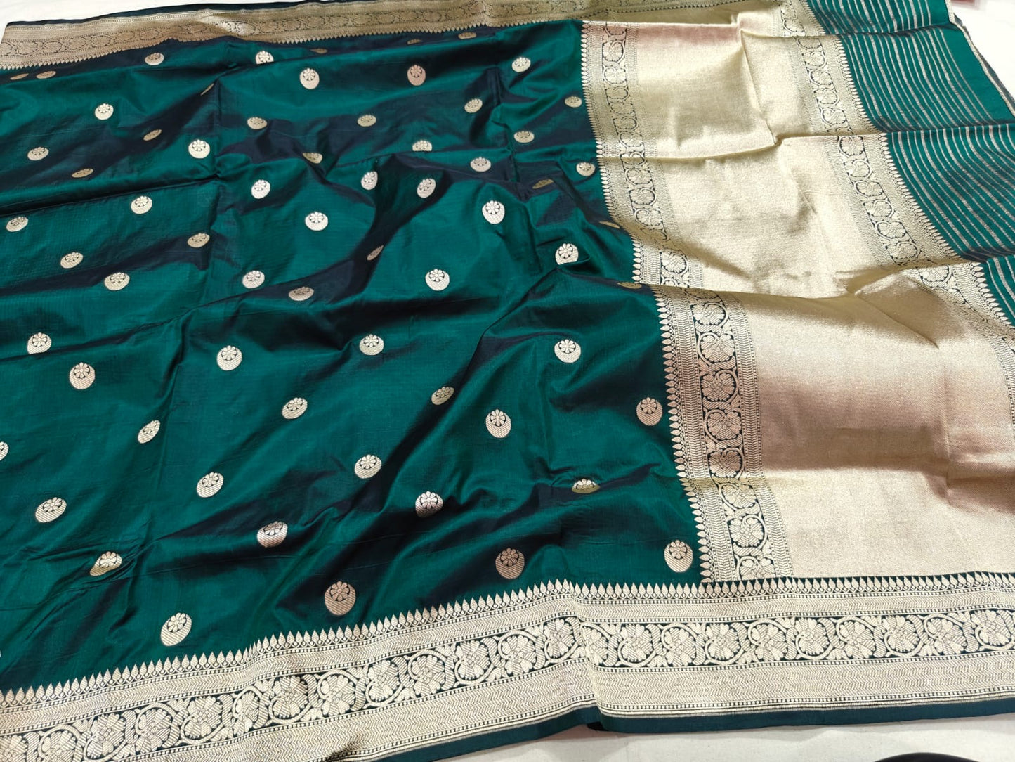 Chand Sitara – Handwoven Katan Silk Saree with Silk Mark