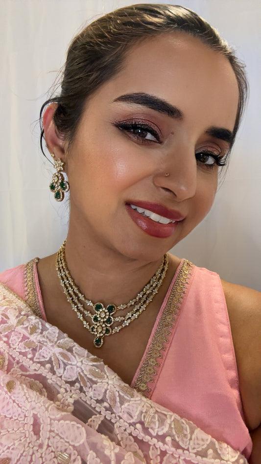 Kameya - Emerald Green Kundan Set
