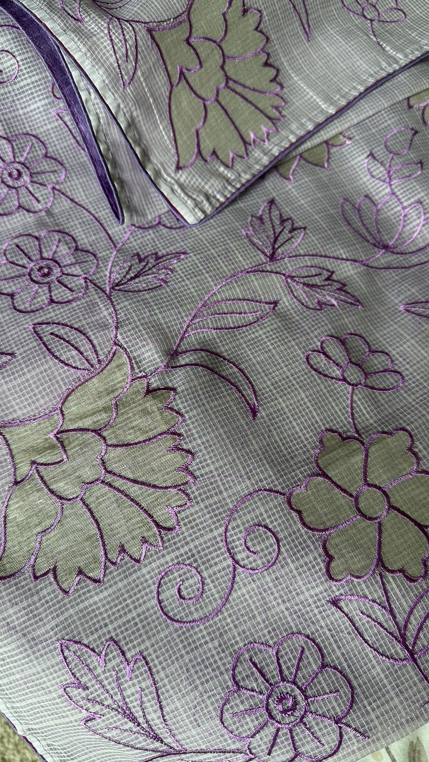 Abha Kota Check Banarasi Saree with Embroidery & Appliqué