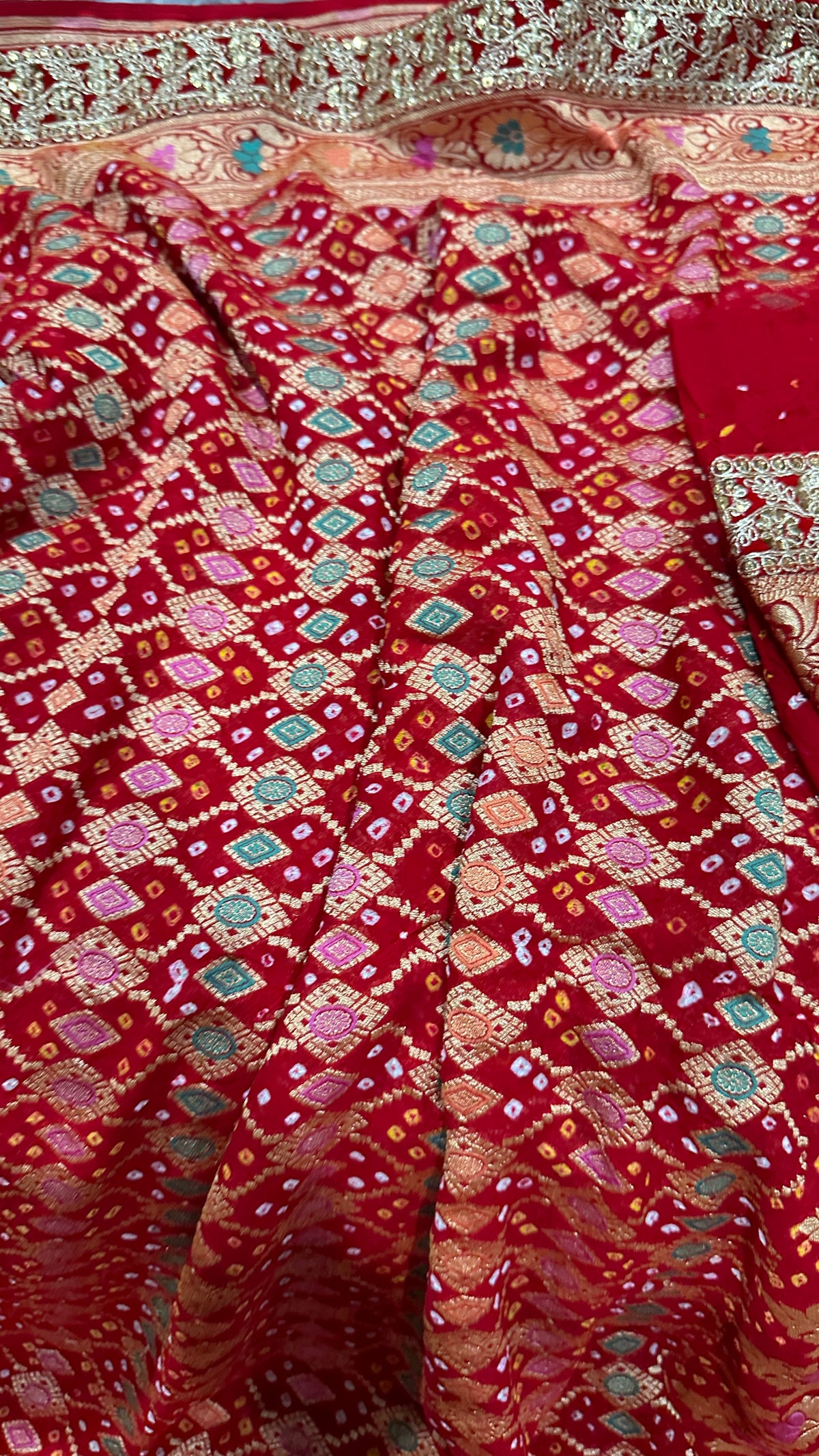 Hand Bandhej  Handloom Banarasi Saree in Pure Khaddi Georgette - see colors