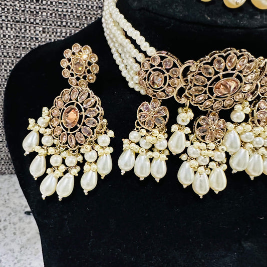 Heer - Exclusive Beautiful Jwellery Choker Set